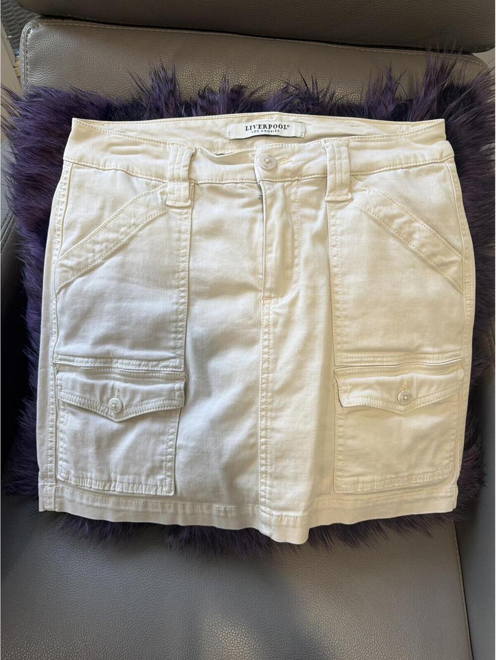 Liverpool Los Angeles Cream Cargo Mini Skort with Front and Back Pockets